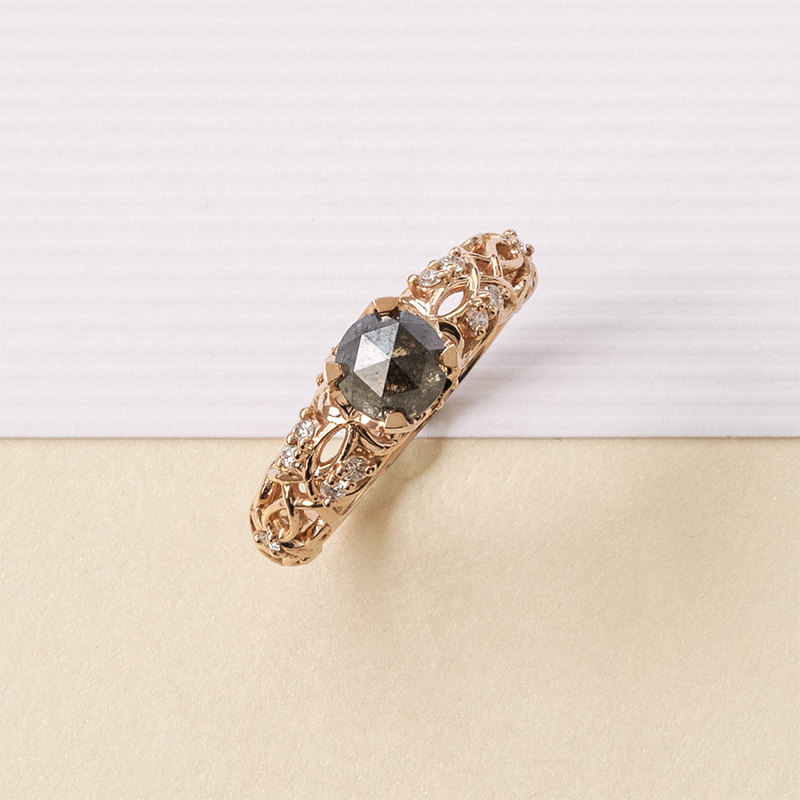 Vintage zásnubní prsten se salt and pepper diamantem Chantal 121306