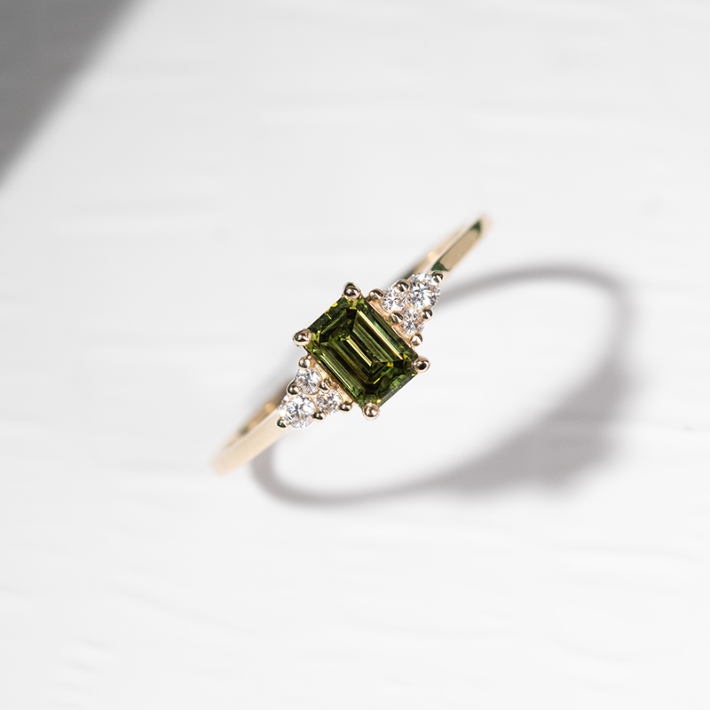 Zásnubní prsten s 0.43ct IGI certifikovaným zeleným lab-grown diamantem Miha 125956