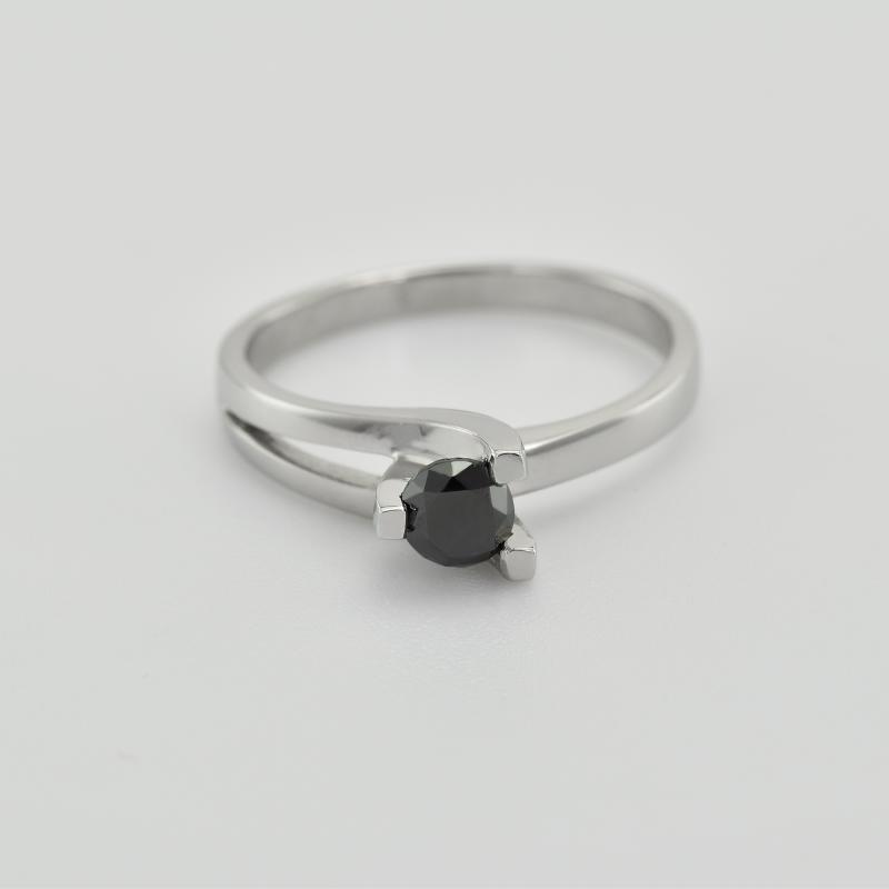Prsten s černým diamantem 27496