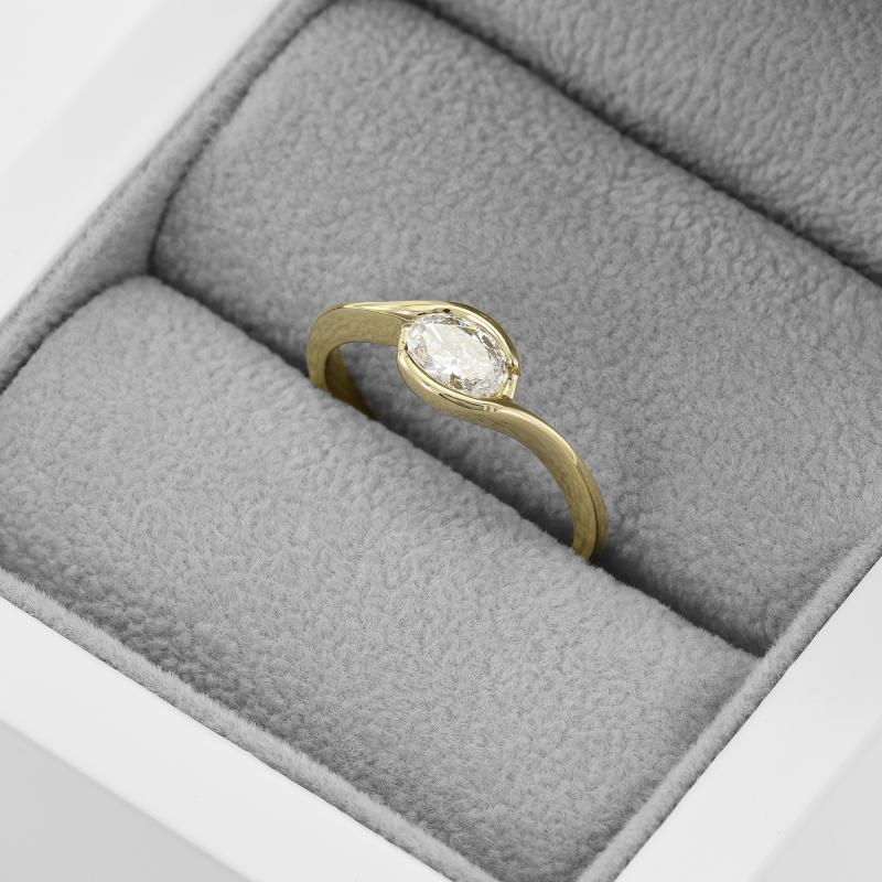 Zásnubní prsten s diamantem ze zlata 46826