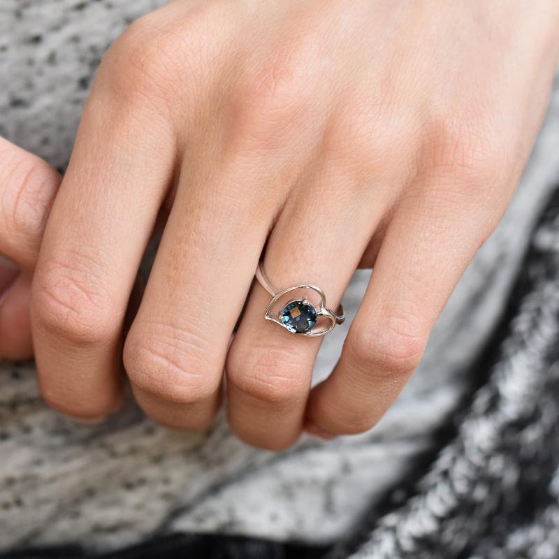 Stříbrný prsten Lirona 6946
