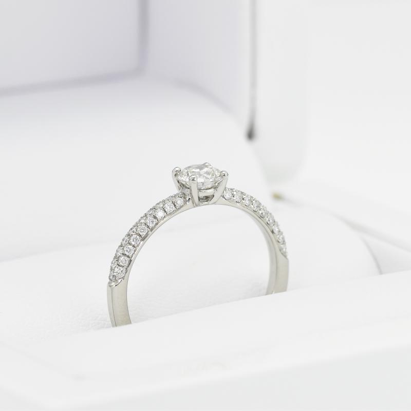 Zásnubní prsten s moissanitem a diamanty Kristen 100257