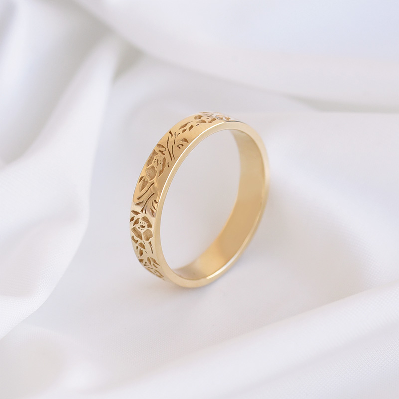 Romantické snubní prsteny s gravírem kytek Rabia 104237