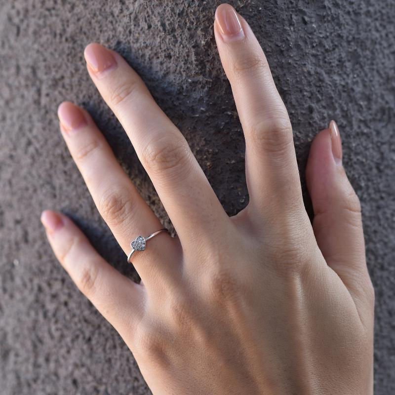 Stříbrný prsten ve tvaru srdce plný lab-grown diamantů Ubline 104647
