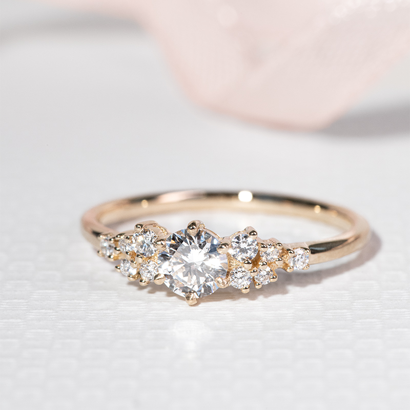 Romantický zásnubní prsten s diamanty Donell 125327