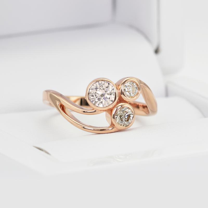 Diamantový prsten z růžového zlata 16277