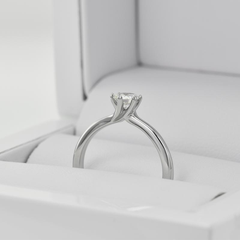 Prsten z platiny
