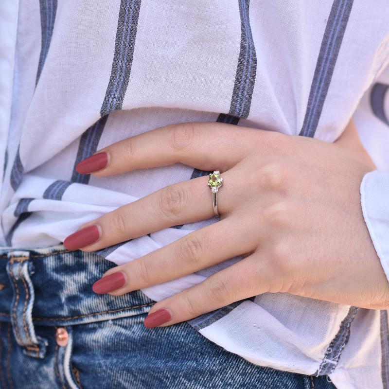 Prsten s olivínem 30417