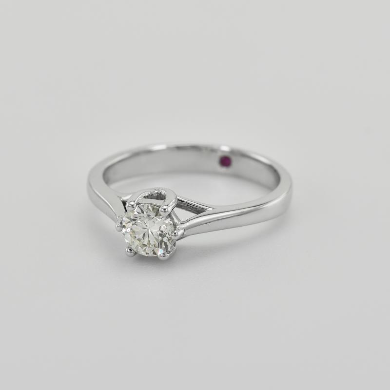 Prsten s diamantem a rubínem 35017