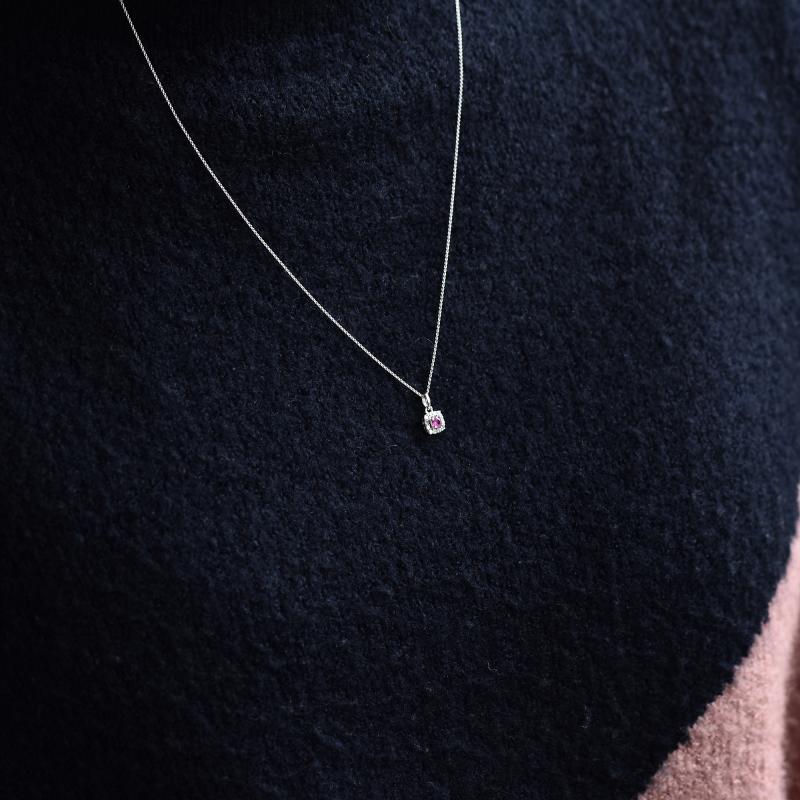 Safírový halo náhrdelník s diamanty Isolde 41727