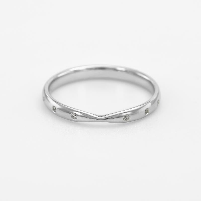 Zúžený eternity prsten s diamanty 47027