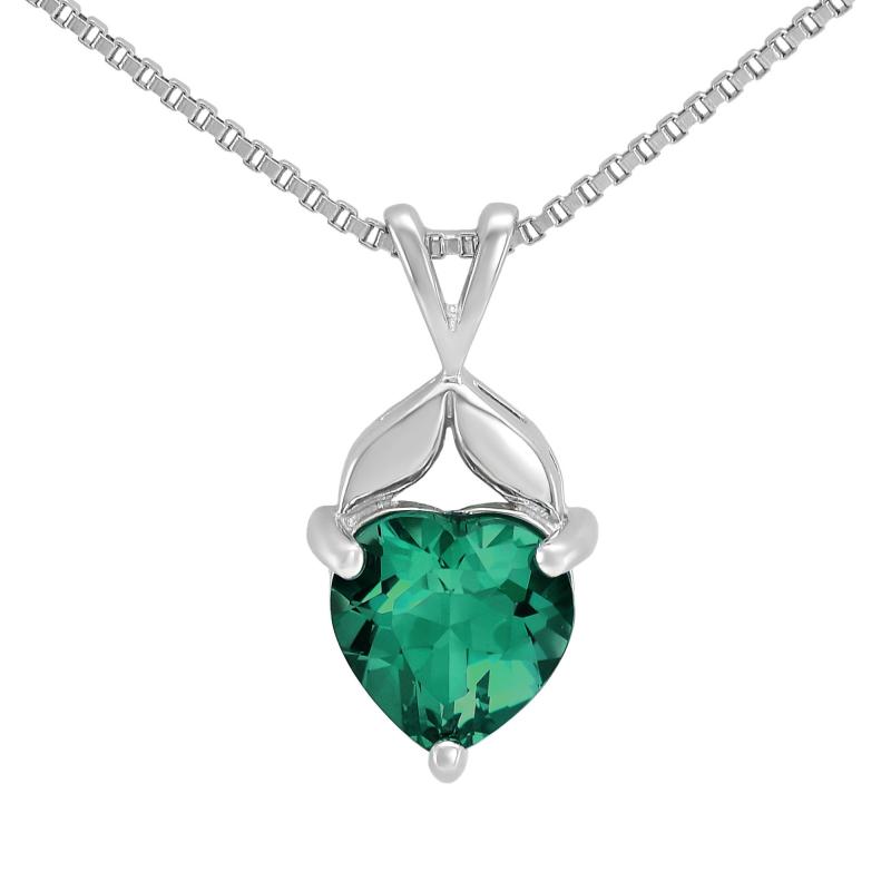 Stříbrný náhrdelník se smaragdovým srdcem Dayita