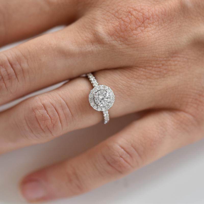 Diamantový zásnubní prsten 76047