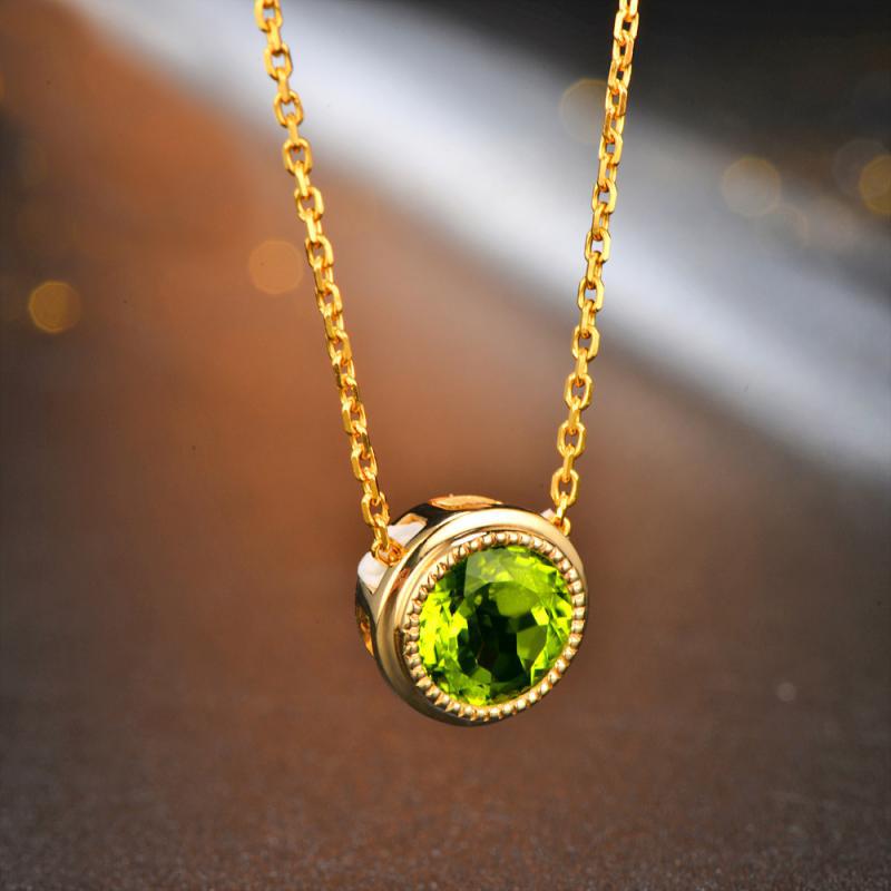 Kulatý olivín v náhrdelníku Shren 9997