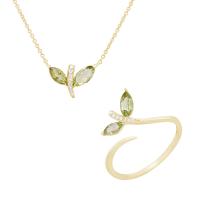 Elegantní kolekce šperků se zelenými ametysty a diamanty Inez