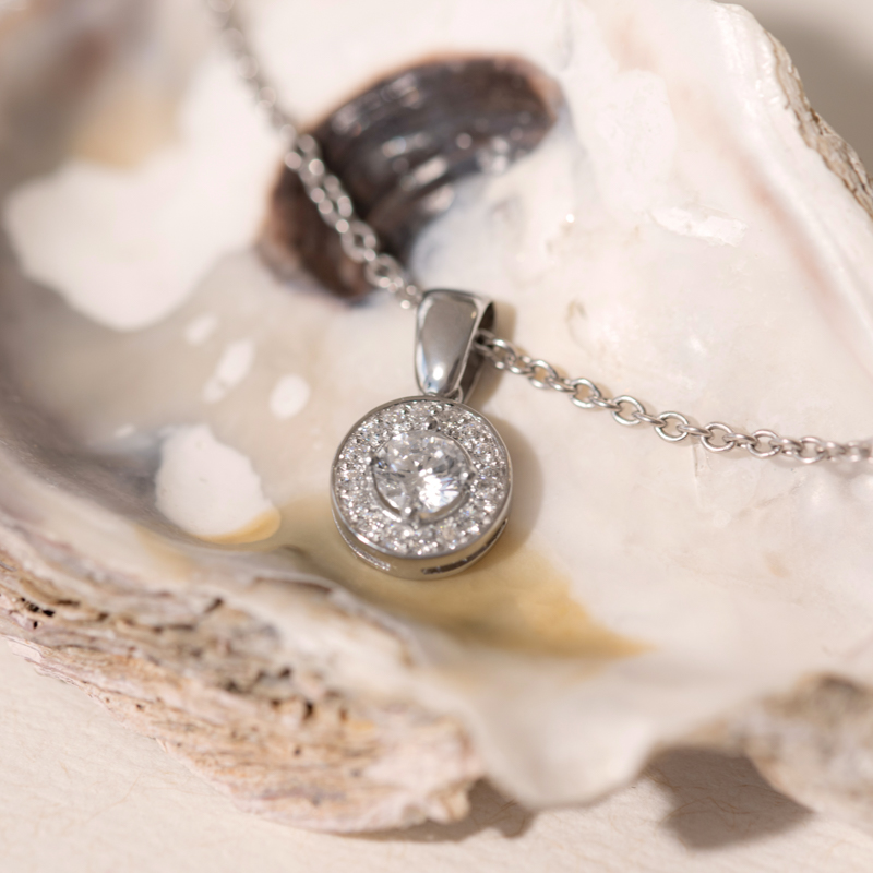Kolekce šperků s moissanity a diamanty Camille 102028