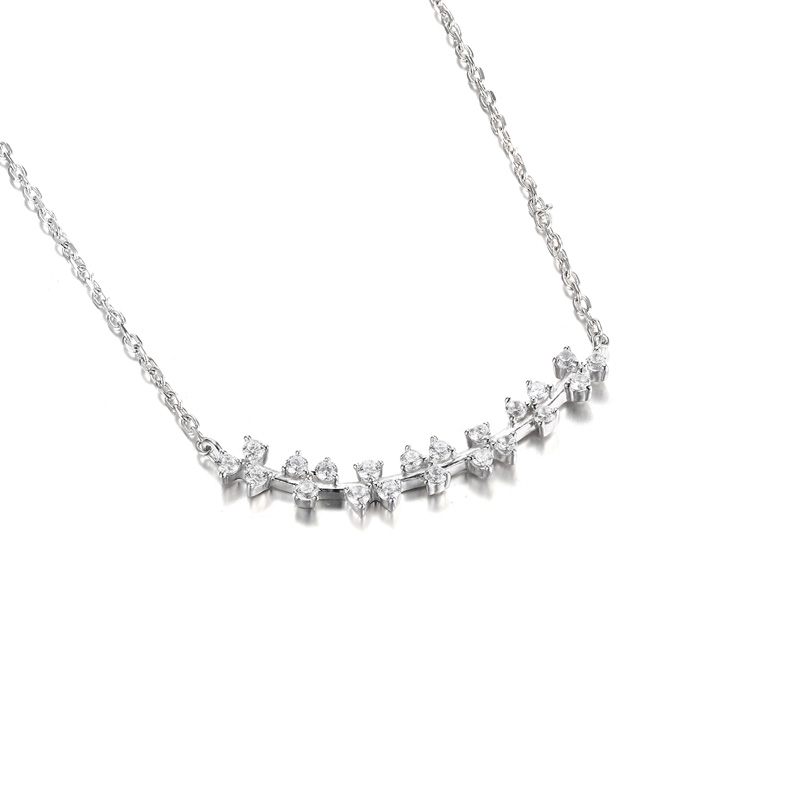 Elegantný stříbrný náhrdelník 18868