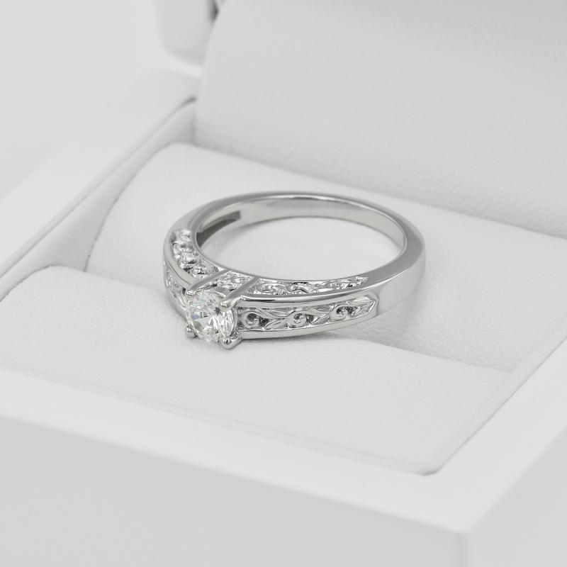 Diamantový vintage prsten 24178