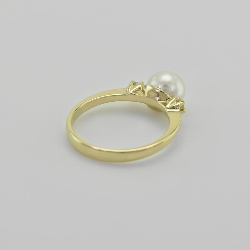 Zlatý zásnubní prsten s perlou 42328