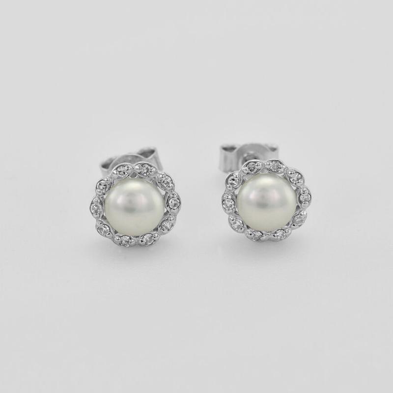 Diamantové náušnice s perlami