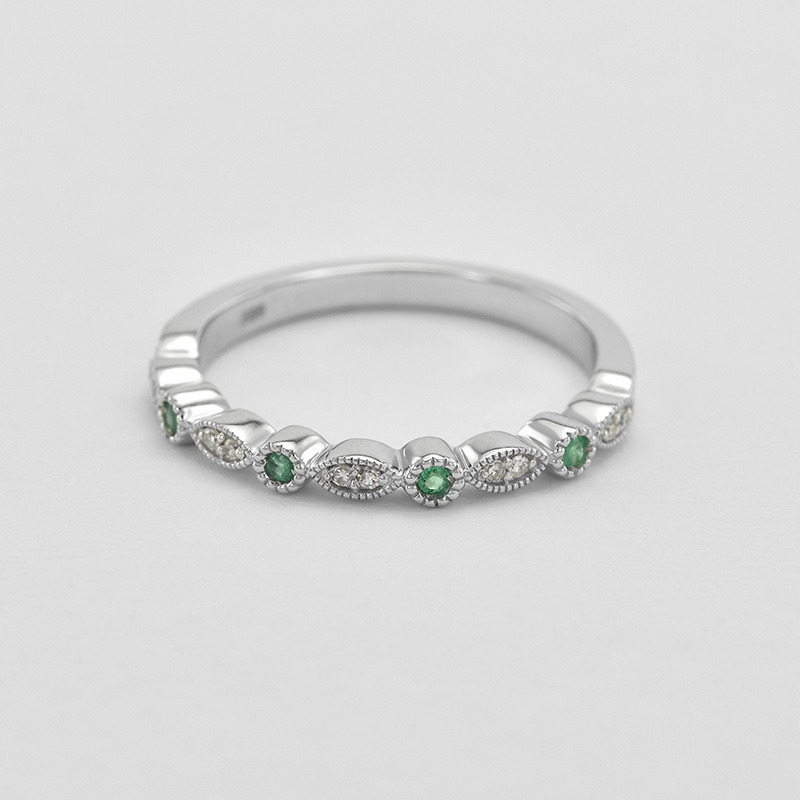 Zlatý eternity prsten se smaragdy 58608