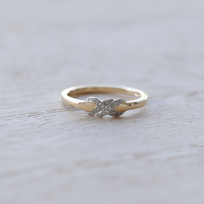 Romantický prsten s diamanty 62198
