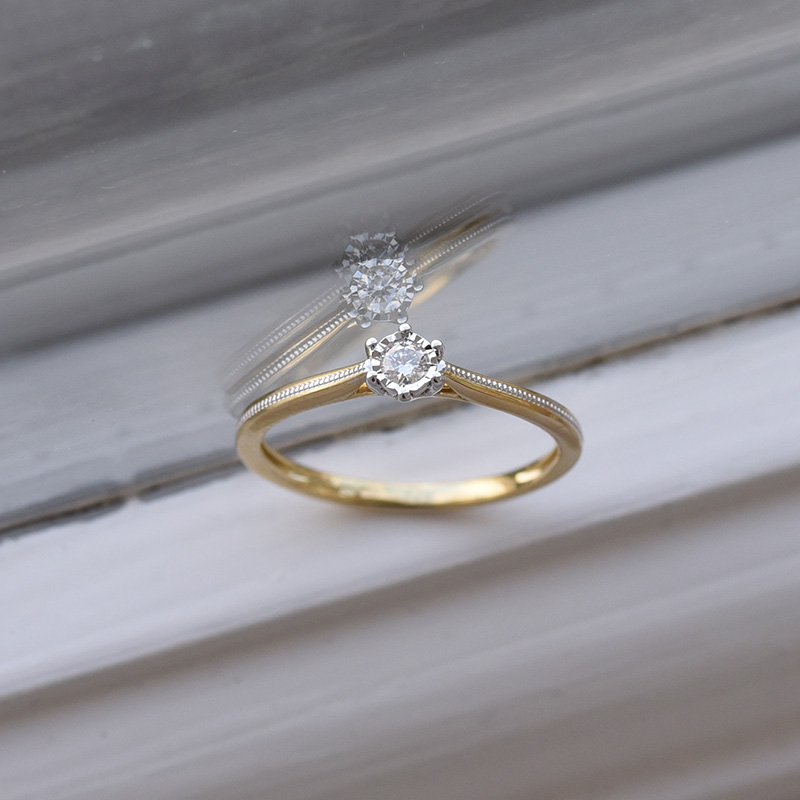 Zásnubní prsten s diamantem 84798