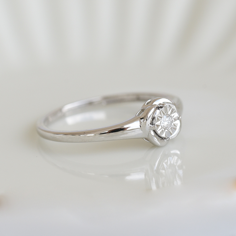 Diamantový prsten z bílého zlata 85948