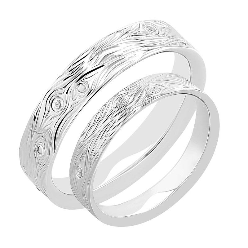 Snubní prsteny s ruční rytinou motivu dřeva a diamanty Dyanna