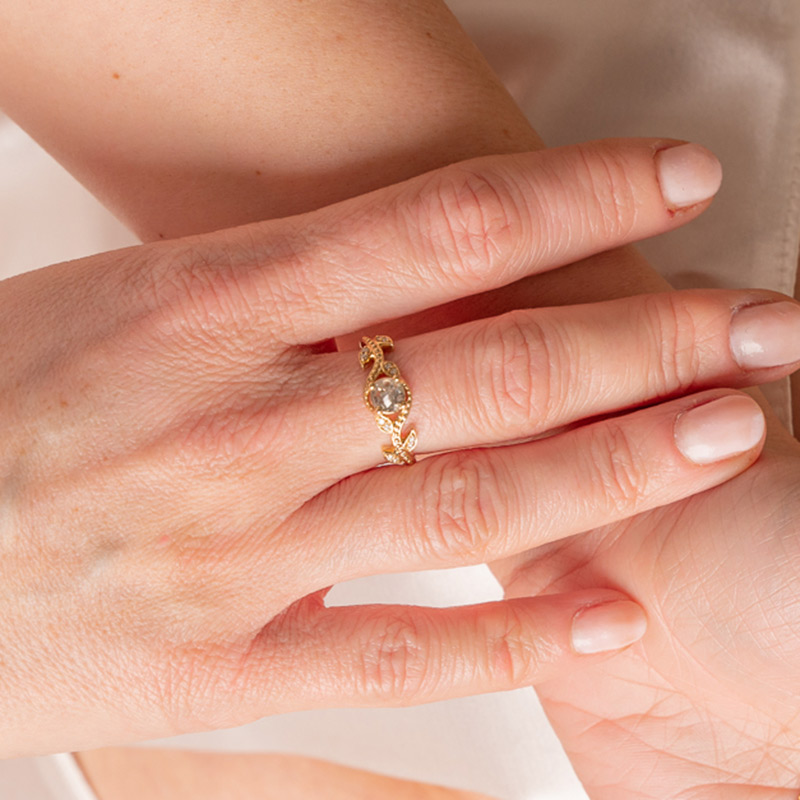 Zásnubní prsten se salt and pepper diamantem a lab-grown diamanty Vindo 118299