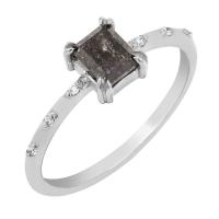 Zlatý prsten se salt and pepper diamantem Emilis