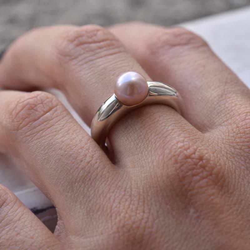Zlatý prsten s perlou 13719