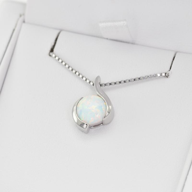 Opálový náhrdelník
