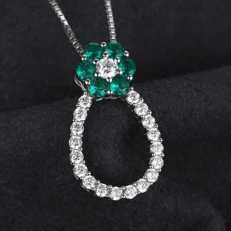 Smaragdový náhrdelník 20599