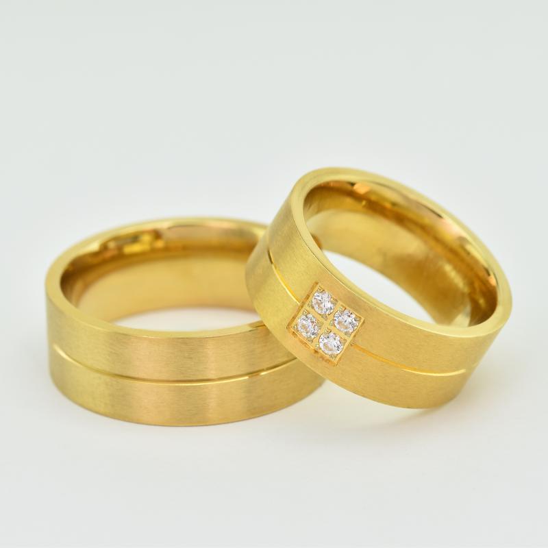 Zlaté snubní prsteny s diamanty 21899