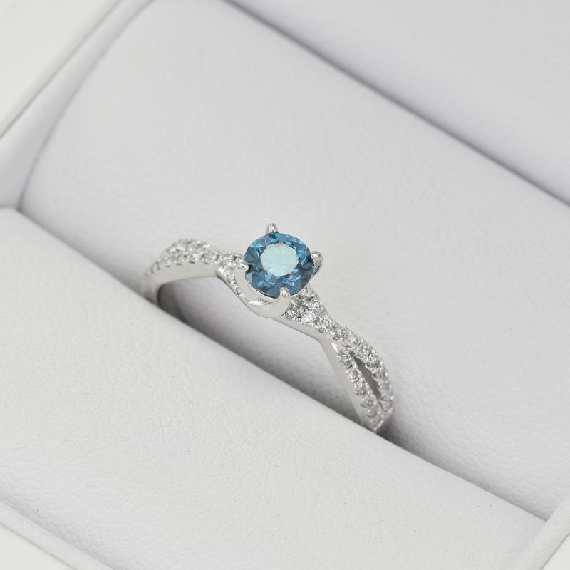 Zásnubní prsten s modrým diamantem 25139