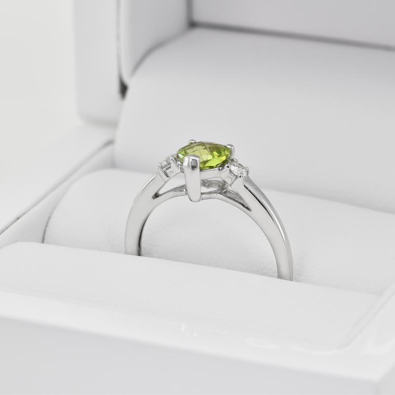 Prsten s olivínem 30419