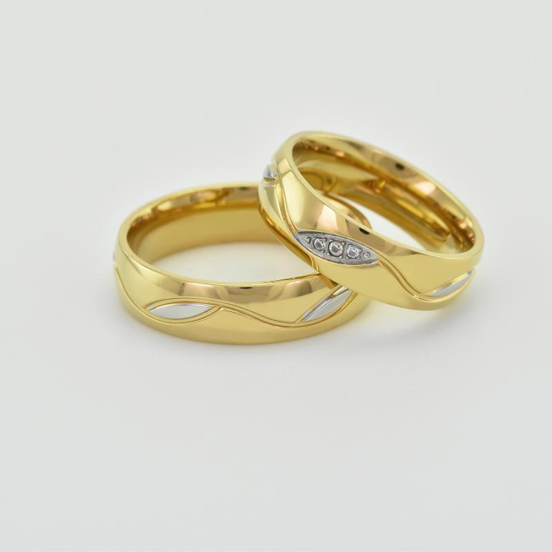 Snubní prsteny z kombinovaného zlata s diamanty