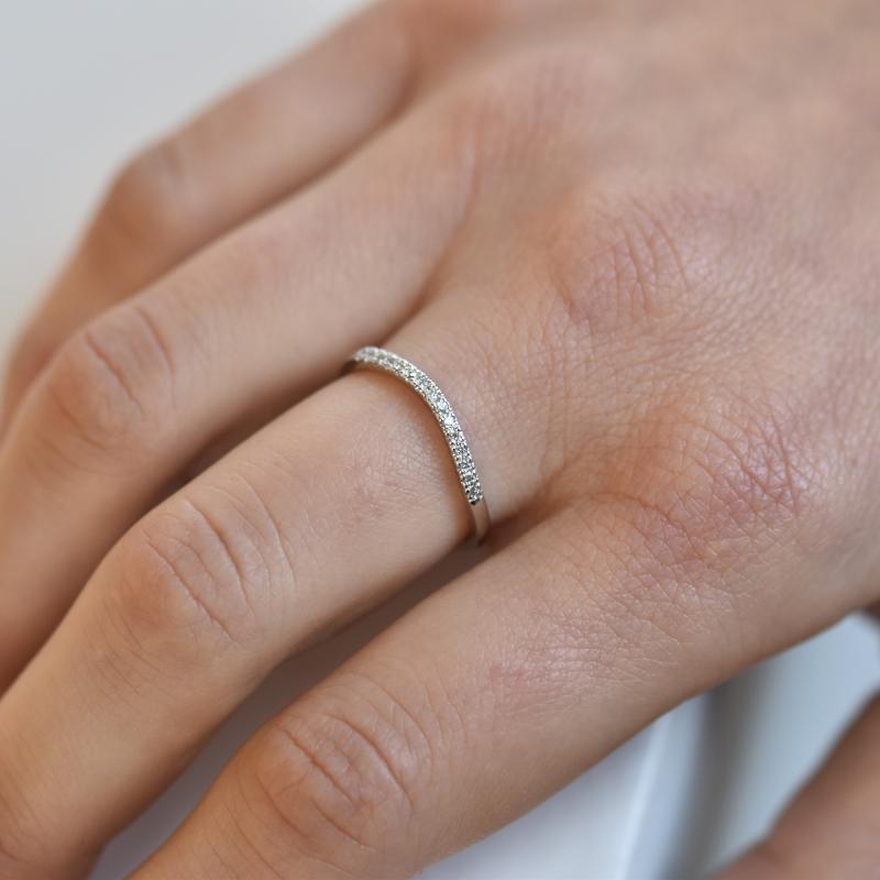 Zlatý prsten s diamanty 39069