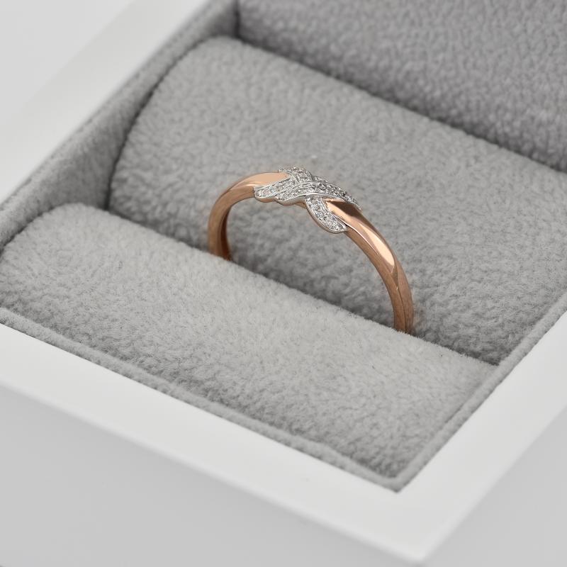 Zlatý prsten s diamanty 40319