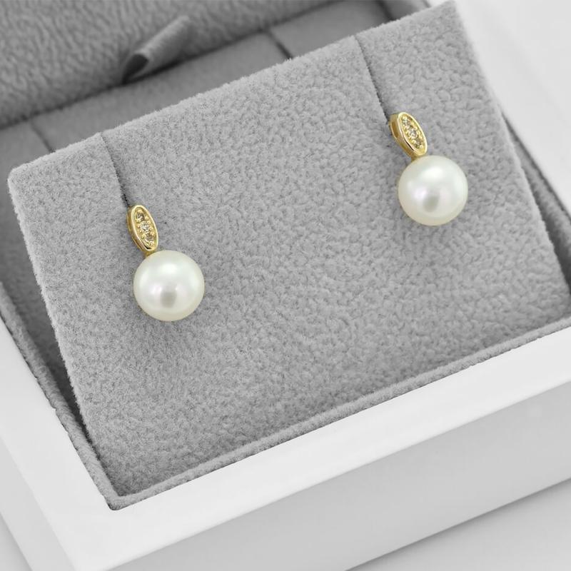 Pozlacené perlové náušnice 73209