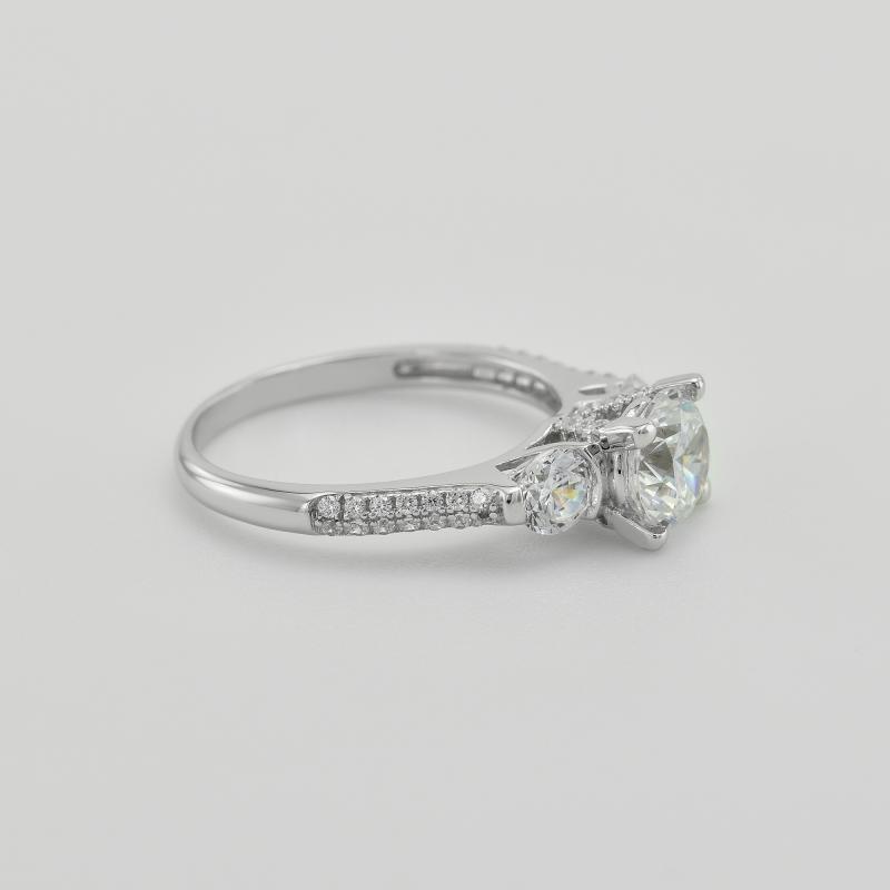 Zásnubní prsten s diamanty 76079
