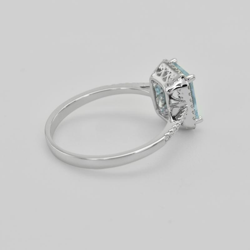 Akvamarínový prsteň s diamantmi 8399