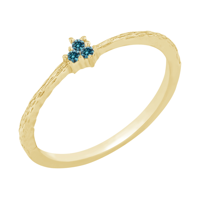 Jemný prsten s modrými diamanty