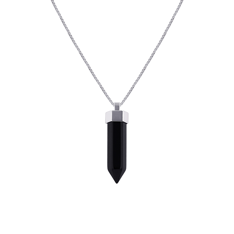 Stříbrný náhrdelník s černým onyxem 